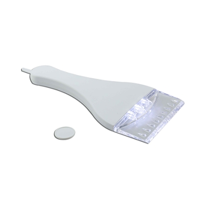 Raschia ghiaccio con gettone, luce LED e misuratore battistrada pneumatici. 88083